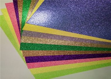 चीन विलासिता उपहार लपेटना 12x12 चमकदार कागज, रंगीन चमक फोम पेपर आपूर्तिकर्ता